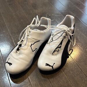 Puma Women’s White and Black Shoes